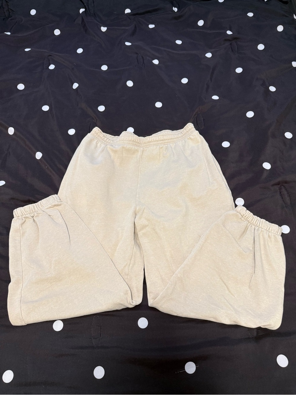 Cozy Elastic Waist Sweatpants - Cream